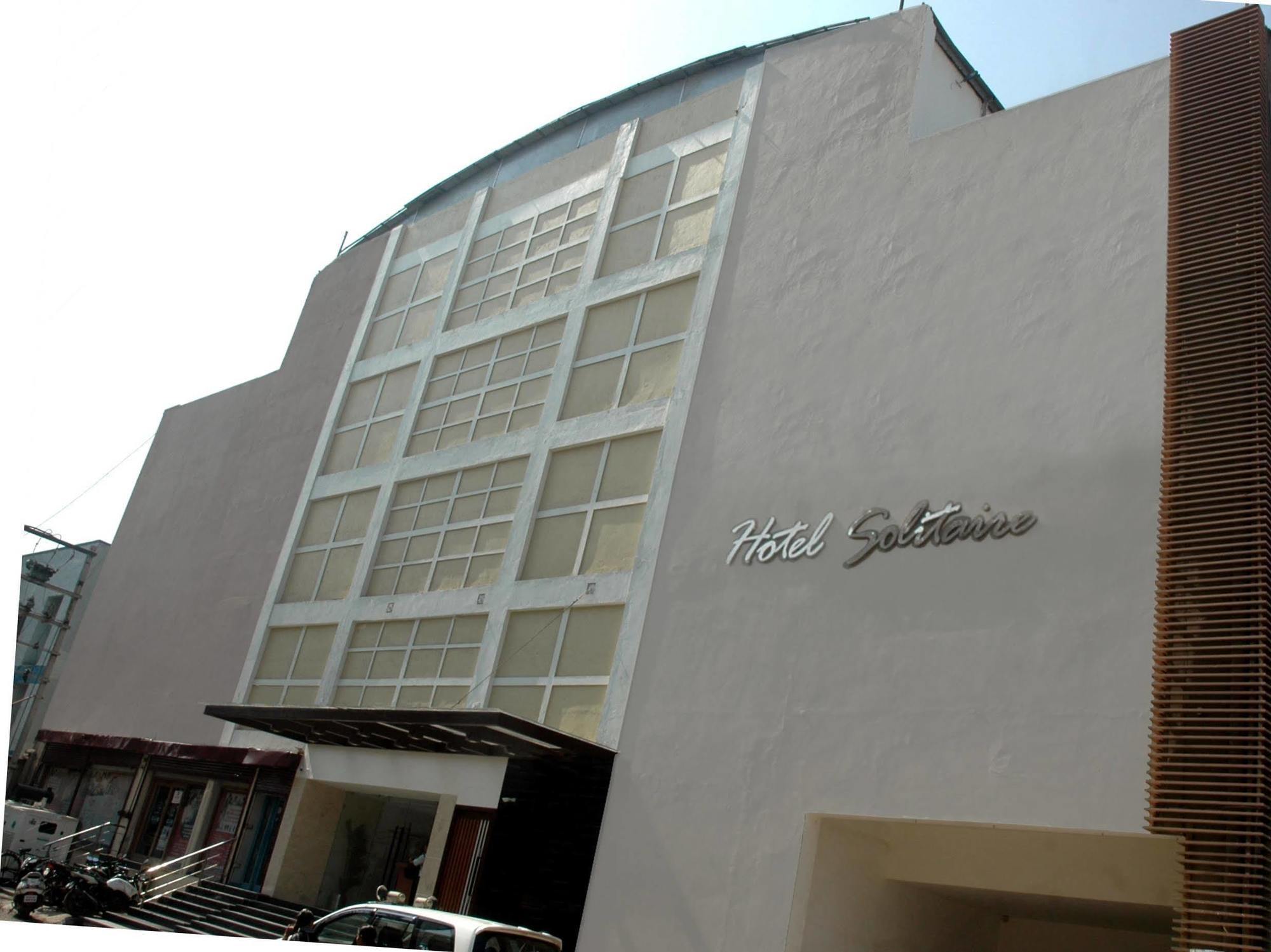 Hotel Solitaire Rāipur Exterior foto